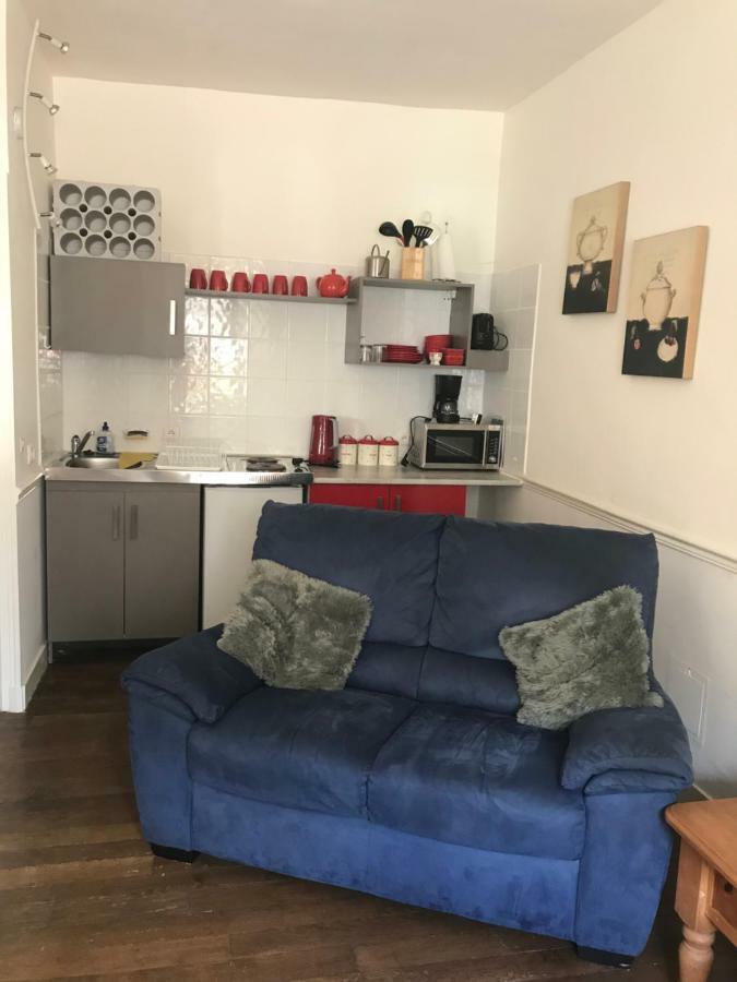 Le Petit Logement Apartamento Pre-en-Pail-Saint-Samson Exterior foto